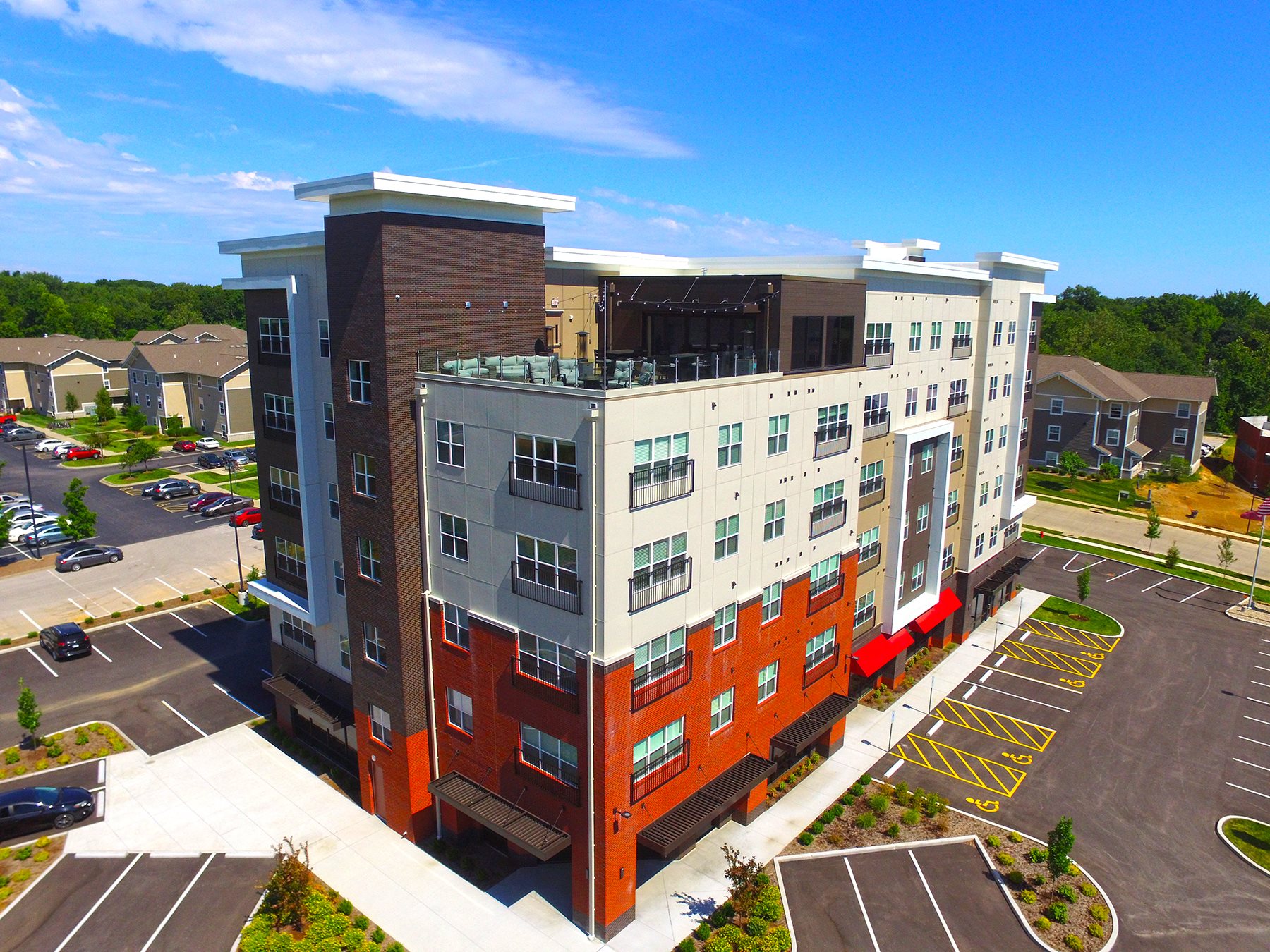 Whispering Heights Apartments in Edwardsville, IL